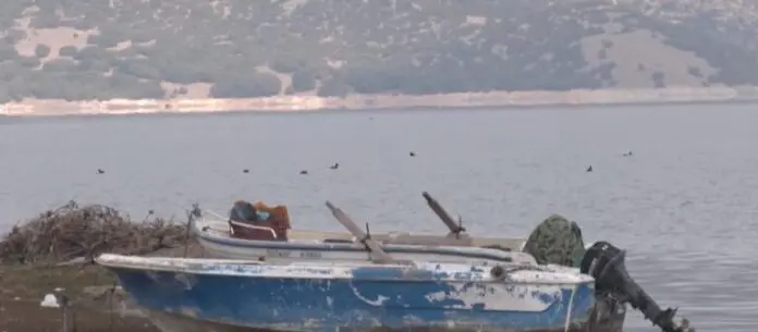 Σε αδιέξοδο οι επαγγελματίες αλιείς της λίμνης Πολυφύτου